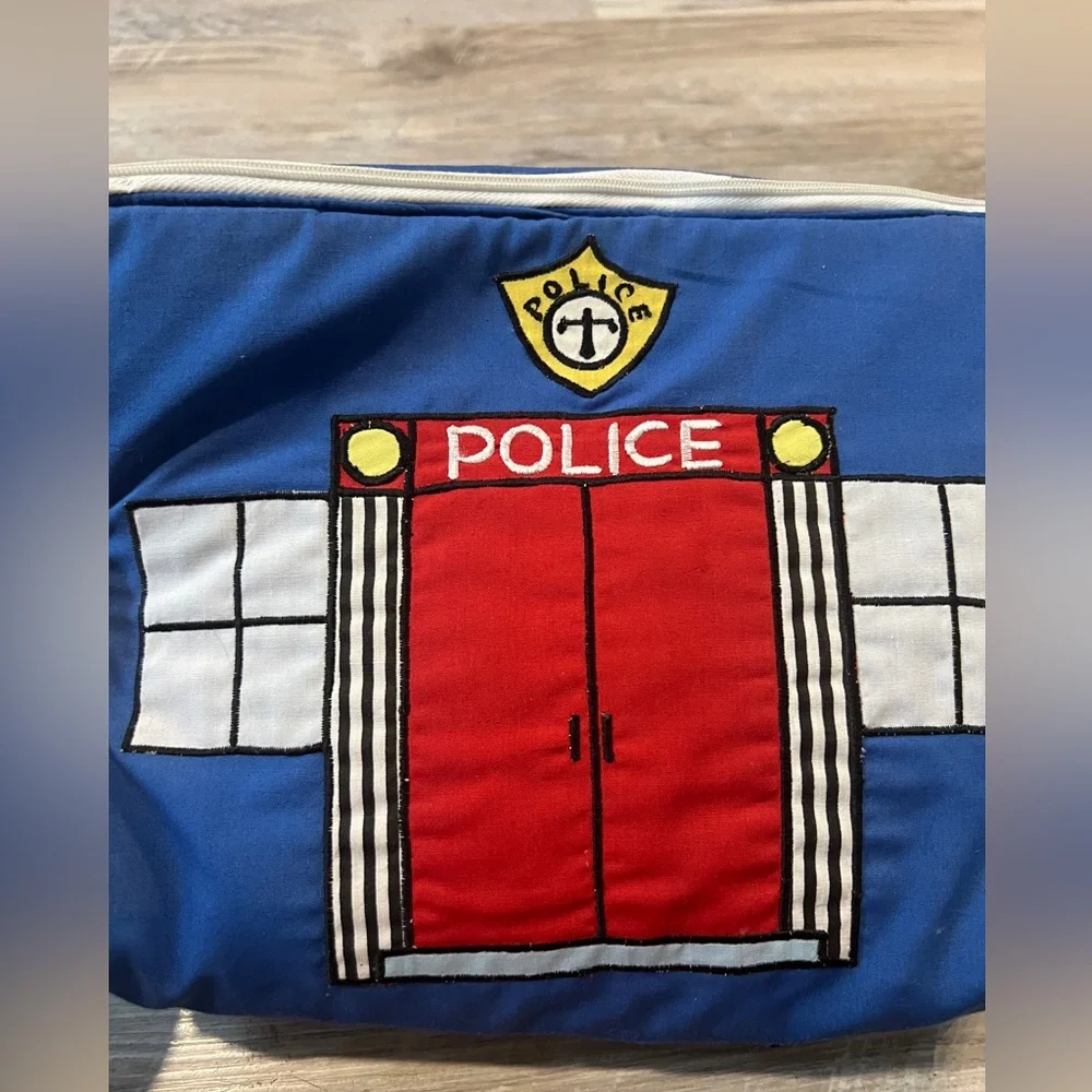 Police play bag with 4 pieces